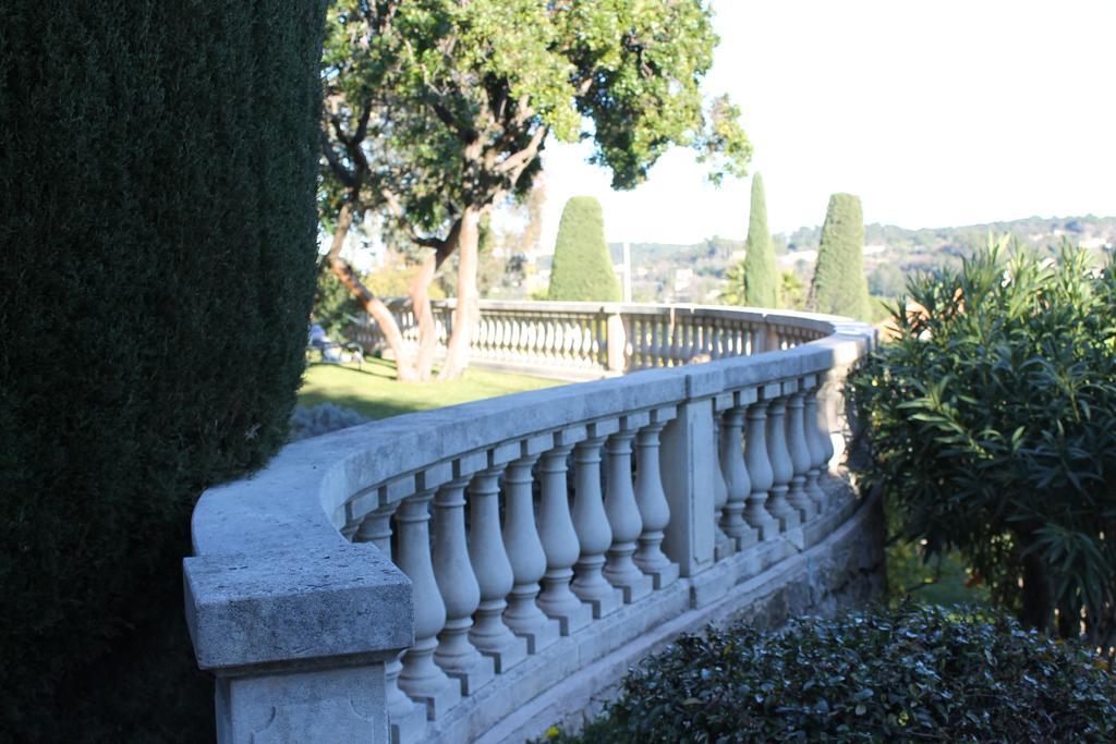 Bed and Breakfast La Caladina Mougins Zewnętrze zdjęcie